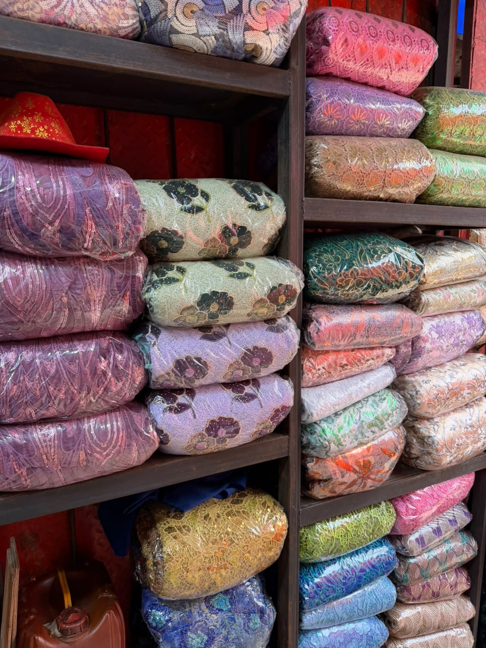 Oyizavami fabrics — Fashion / Fabric